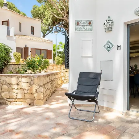 At The Holiday home Vale do Lobo