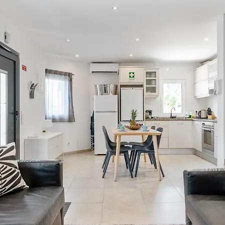 At The Hébergement de vacances Vale do Lobo