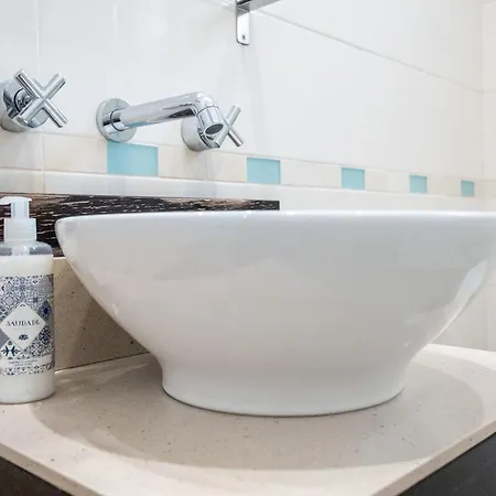 At The * Vale do Lobo